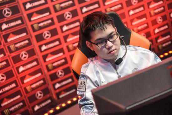 Dota2职业选手薪资揭秘：Chalice谈Ame在LGD的收入